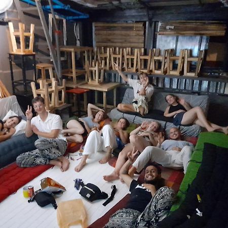 Hostel Dormsin Social Phi Phi Don Exteriér fotografie